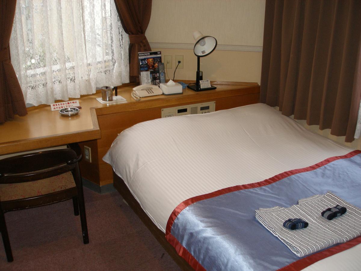 Kawasaki River Hotel Buitenkant foto